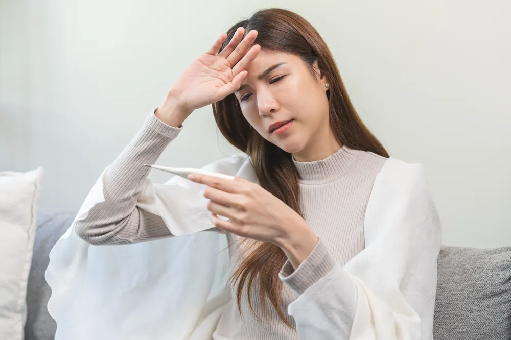 変形性膝関節症 発熱